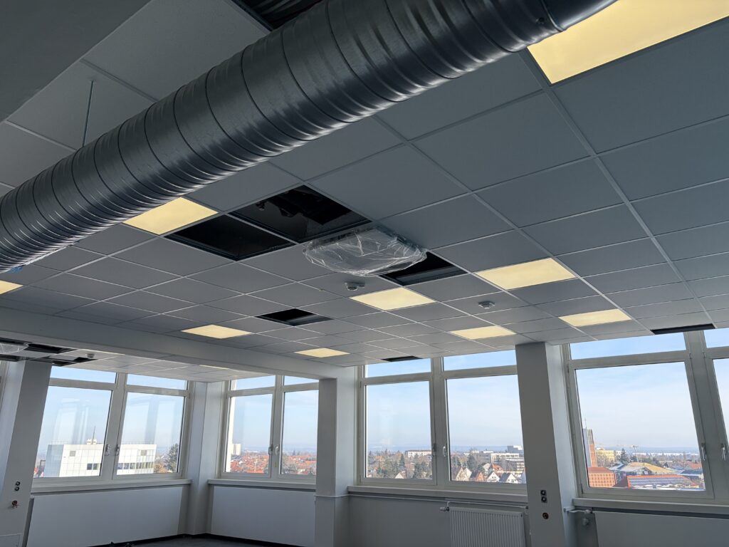 20260204_102511537_iOS