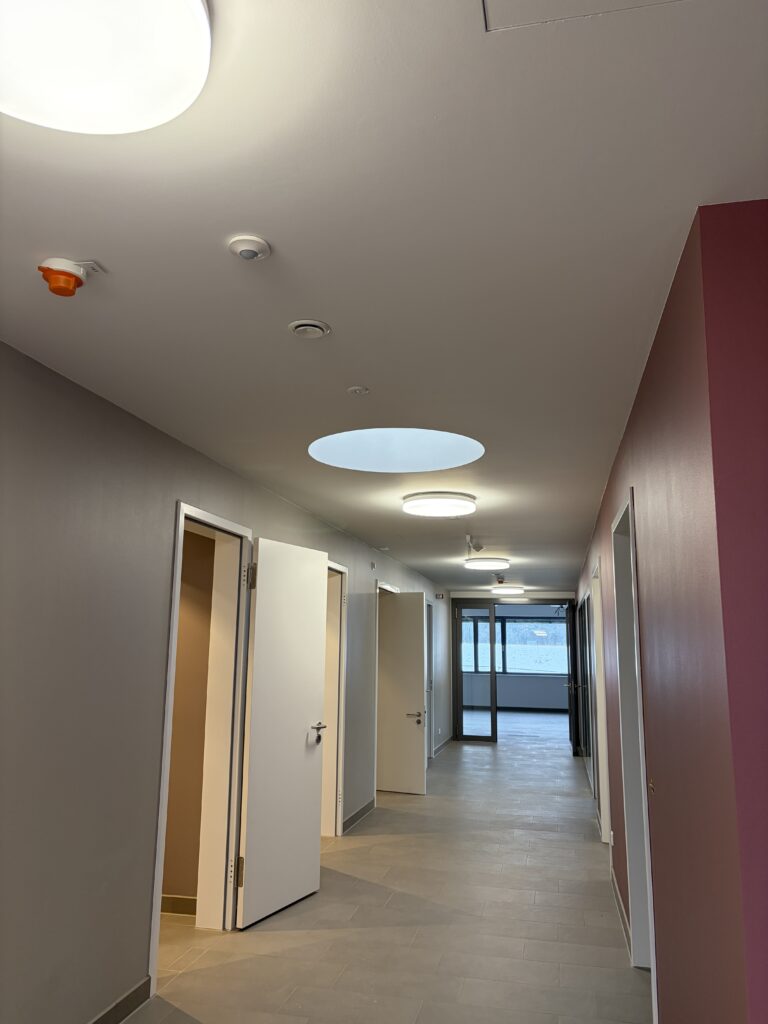 20260205_142556171_iOS