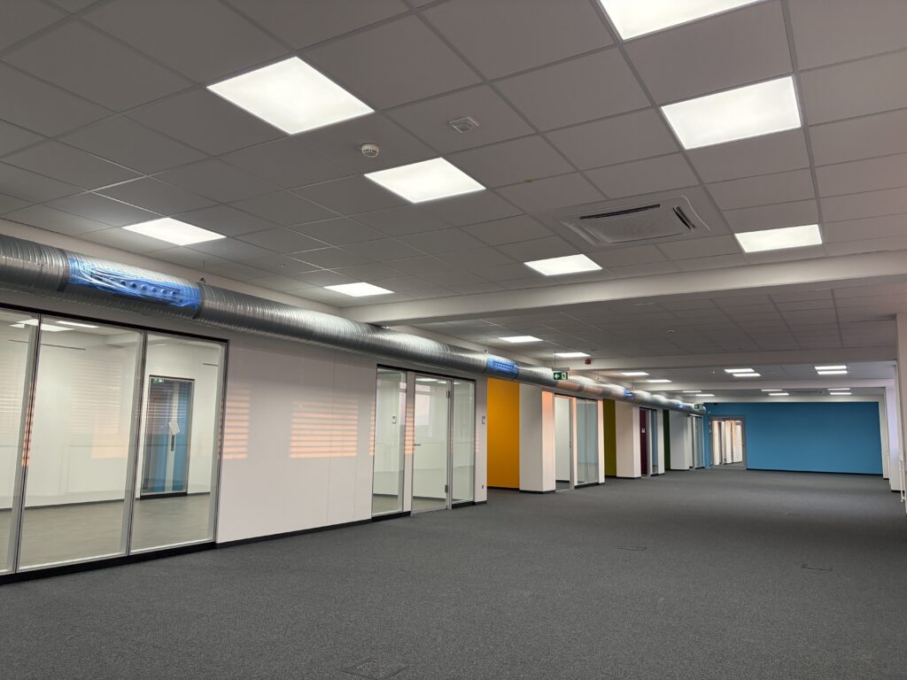 20260210_161159433_iOS